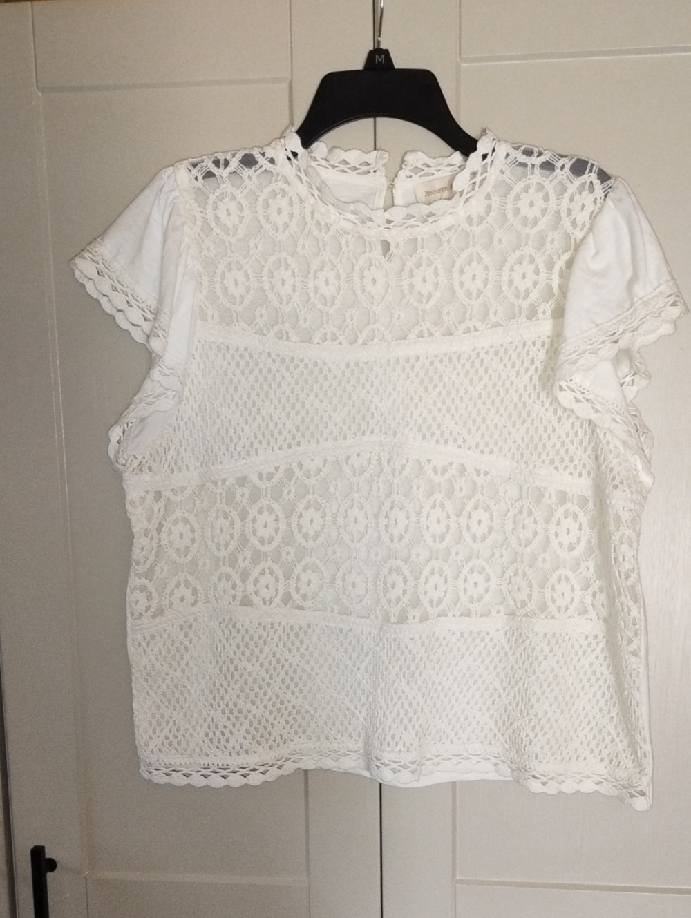 Jennifer And Grace Women's Off White Lace Short Sleeve Blouse